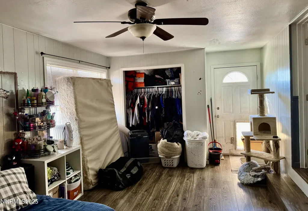 5570 Sidehill Sun Valley NV 89433