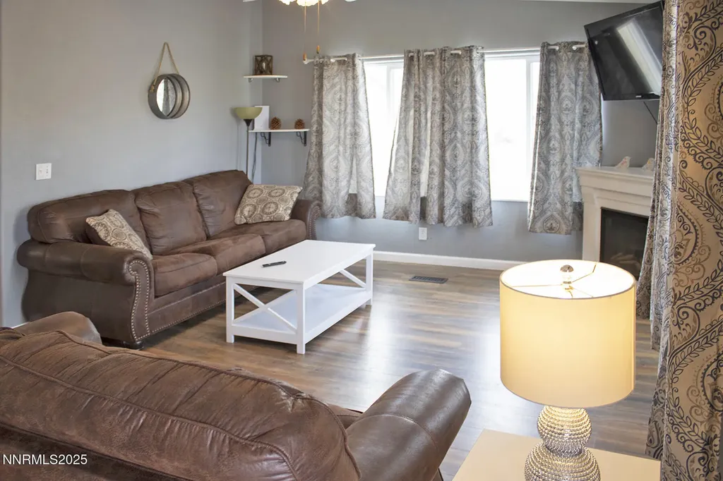 22085 Red Rock Reno NV 89508