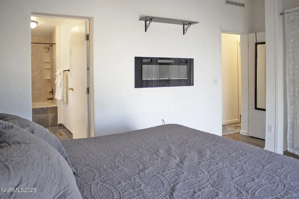 22085 Red Rock Reno NV 89508