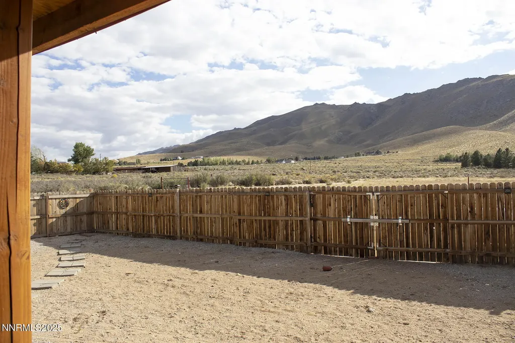 22085 Red Rock Reno NV 89508