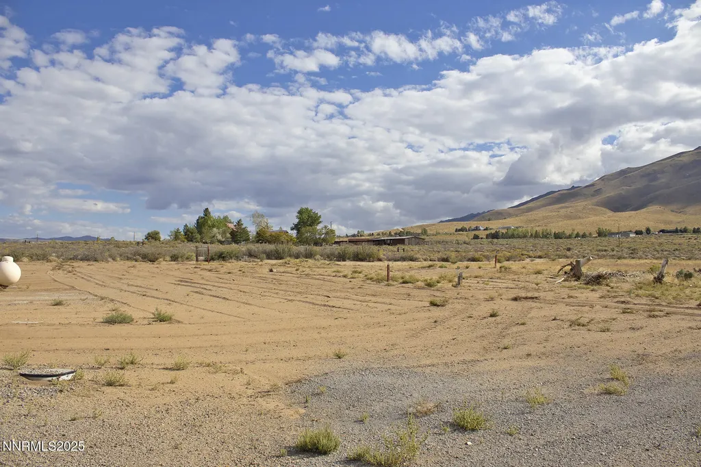 22085 Red Rock Reno NV 89508
