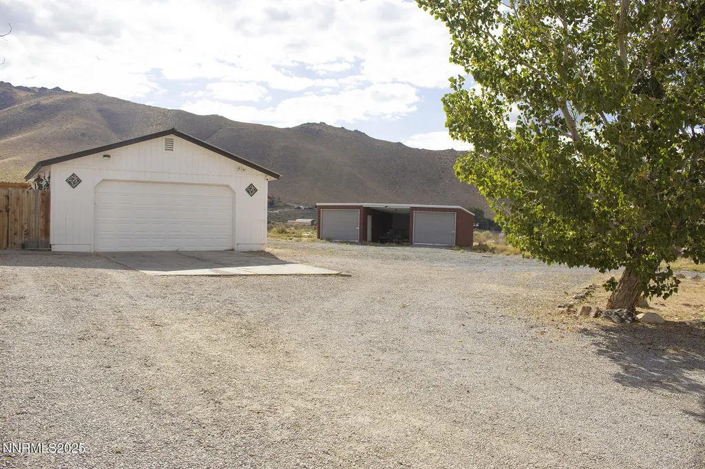 22085 Red Rock Reno NV 89508
