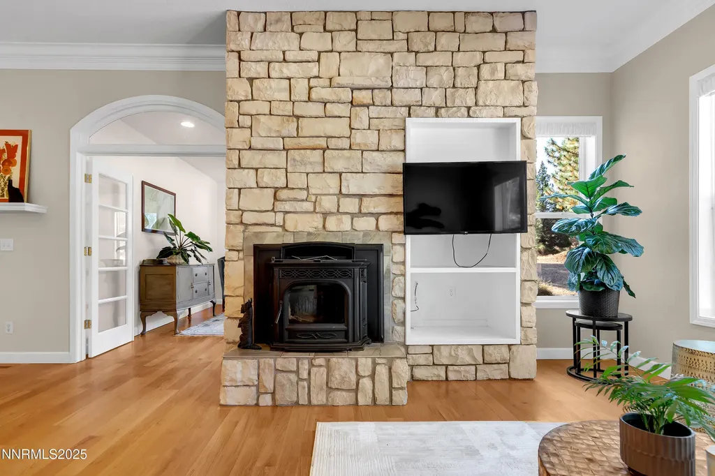 155 Old Mill Washoe Valley NV 89704