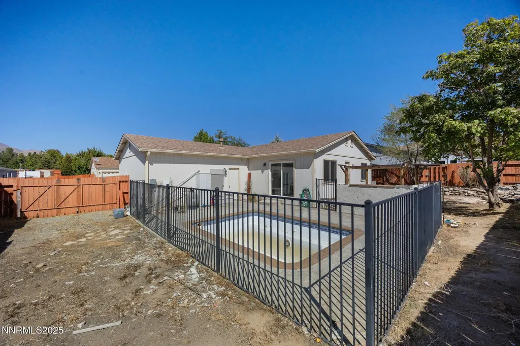 17862 Bear River Reno NV 89508