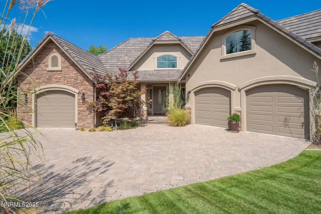 4905 Mountainshyre Reno NV 89519