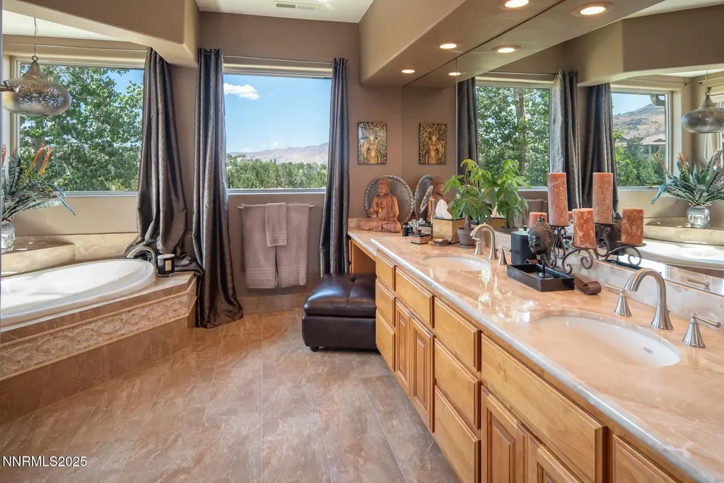 4905 Mountainshyre Reno NV 89519
