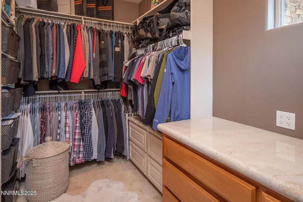4905 Mountainshyre Reno NV 89519
