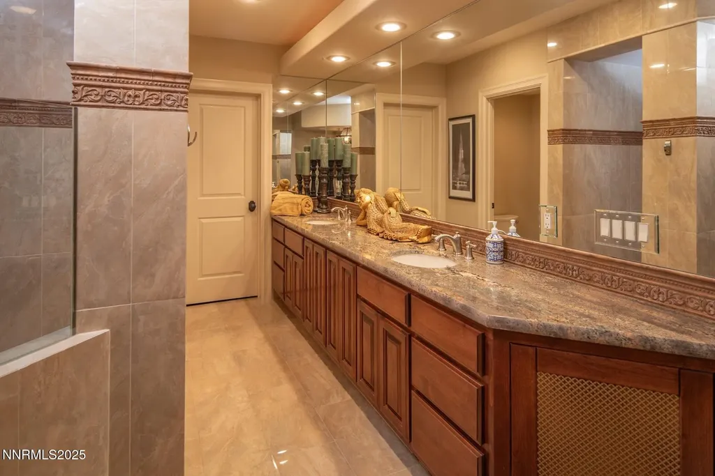 4905 Mountainshyre Reno NV 89519