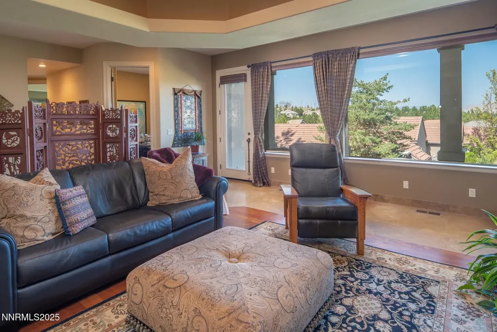 4905 Mountainshyre Reno NV 89519