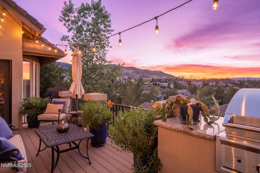 4905 Mountainshyre Reno NV 89519