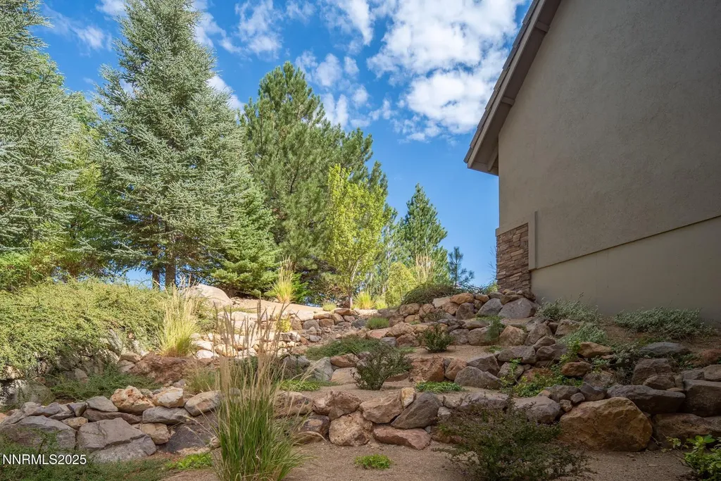 4905 Mountainshyre Reno NV 89519