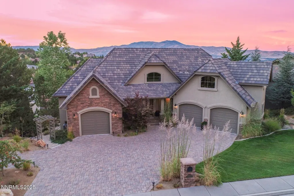 4905 Mountainshyre Reno NV 89519