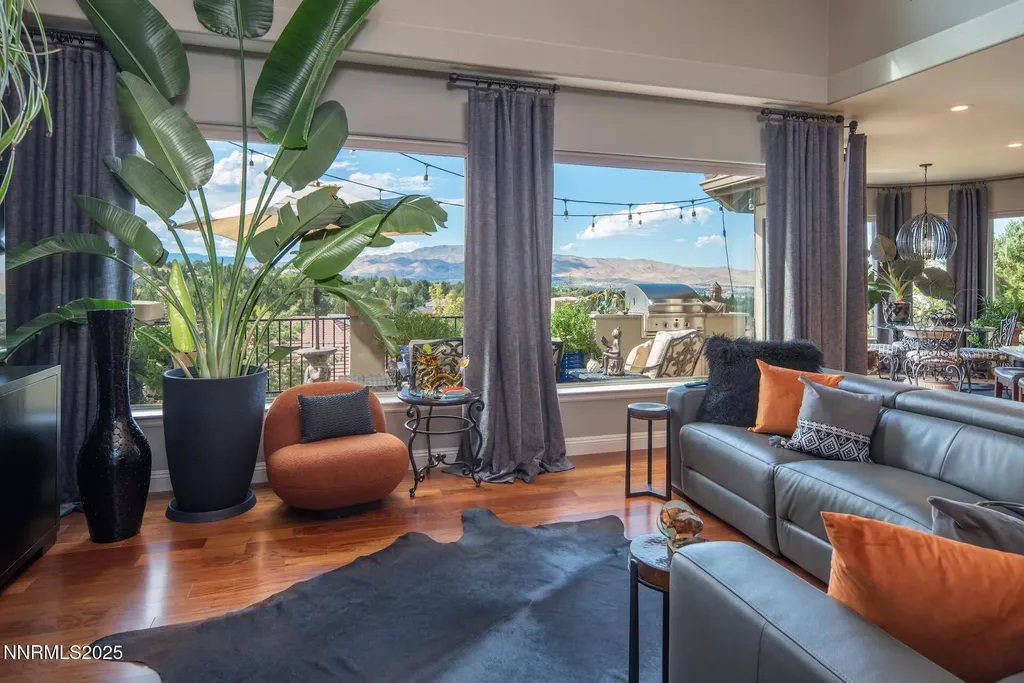 4905 Mountainshyre Reno NV 89519