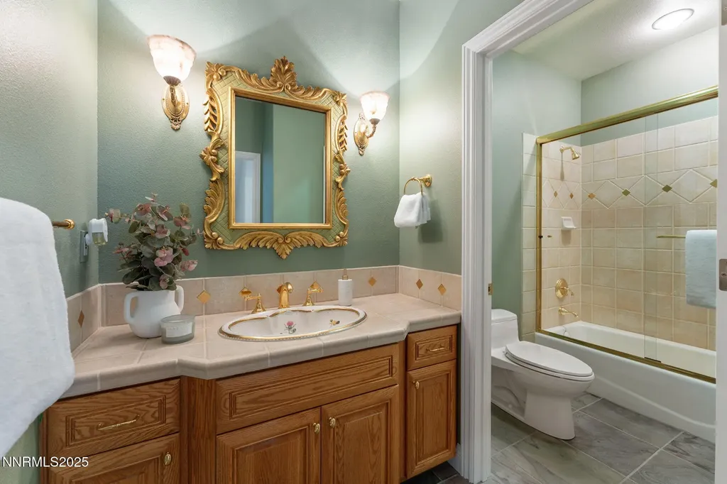 355 Blue Spruce Reno NV 89511