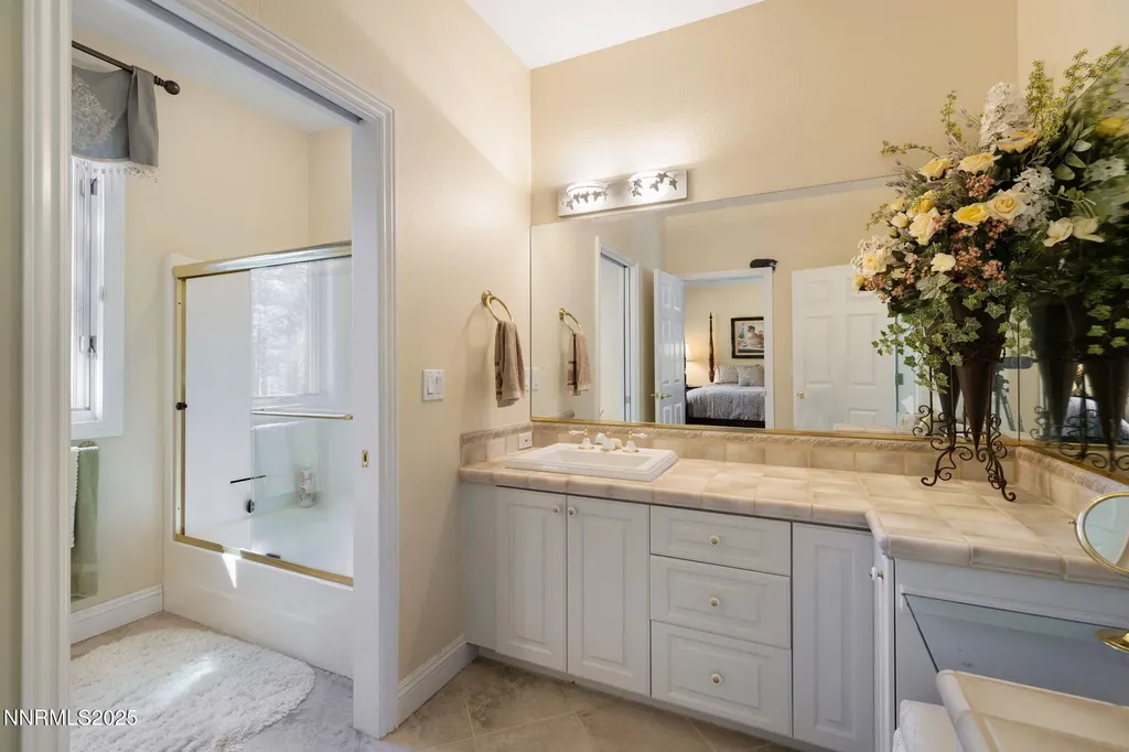 355 Blue Spruce Reno NV 89511