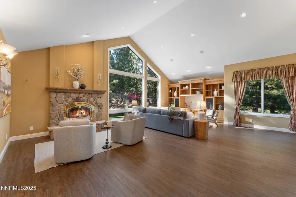 355 Blue Spruce Reno NV 89511