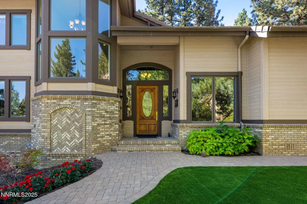 355 Blue Spruce Reno NV 89511