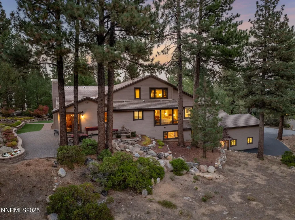 355 Blue Spruce Reno NV 89511