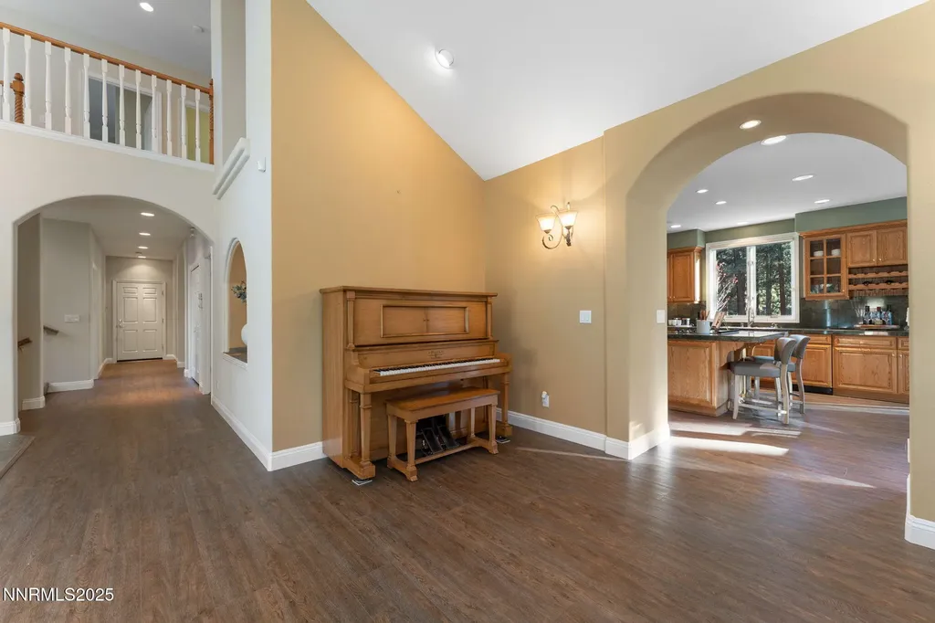 355 Blue Spruce Reno NV 89511