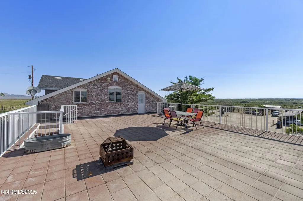 11255 Fulkerson Fallon NV 89406