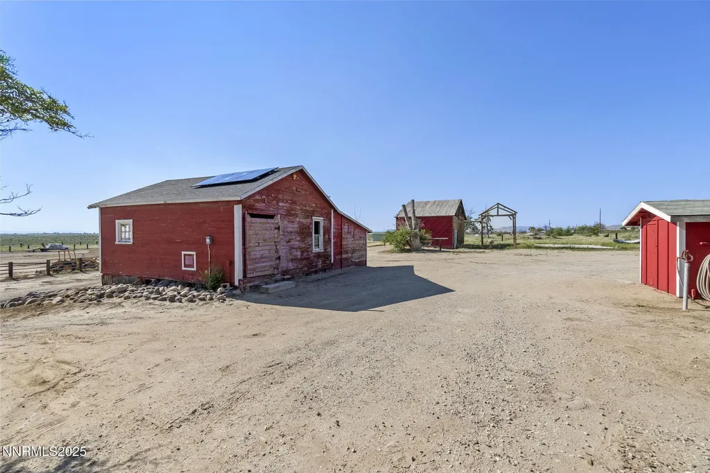 11255 Fulkerson Fallon NV 89406