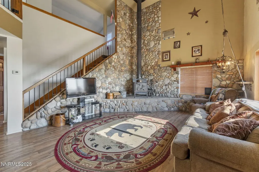 11255 Fulkerson Fallon NV 89406