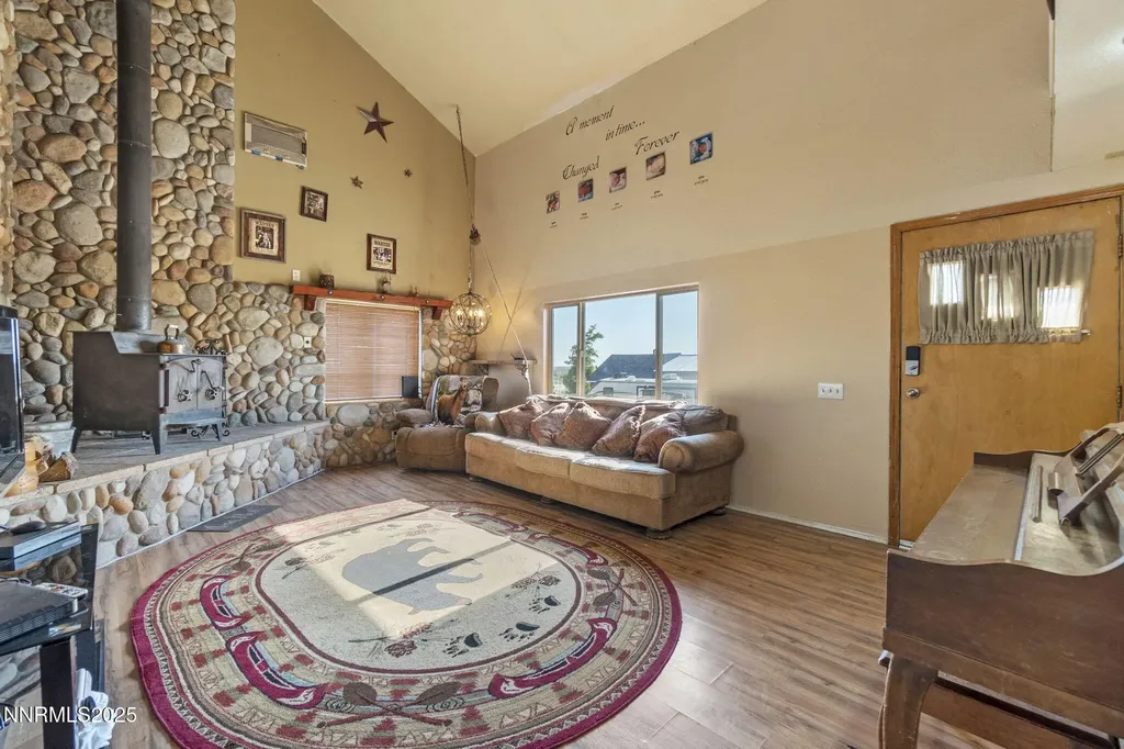 11255 Fulkerson Fallon NV 89406