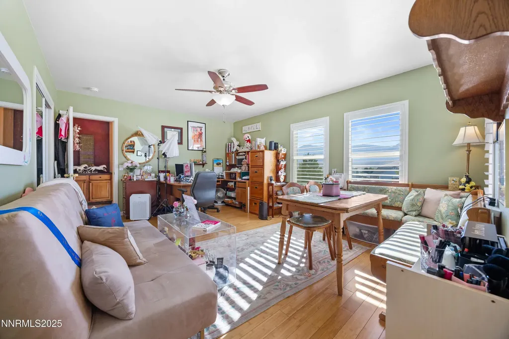 1037 Sunburst Carson City NV 89705