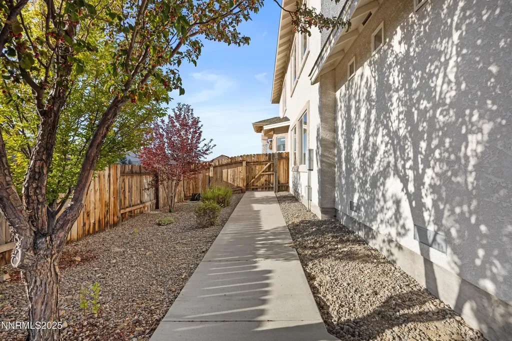 1037 Sunburst Carson City NV 89705