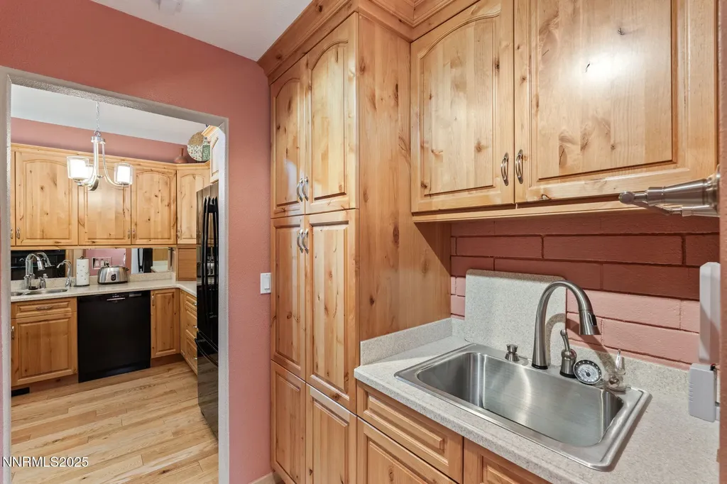 3901 Greenbriar Reno NV 89509