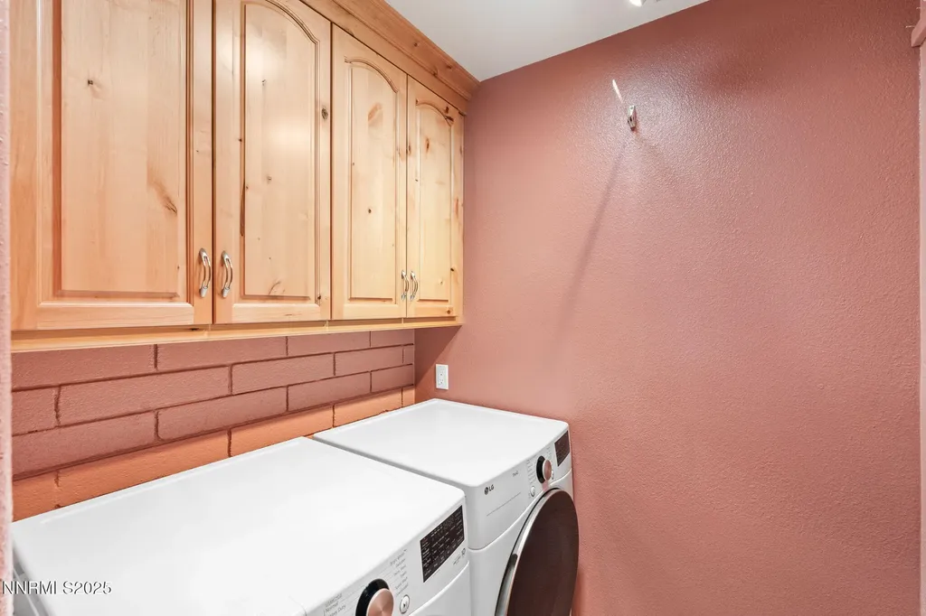 3901 Greenbriar Reno NV 89509