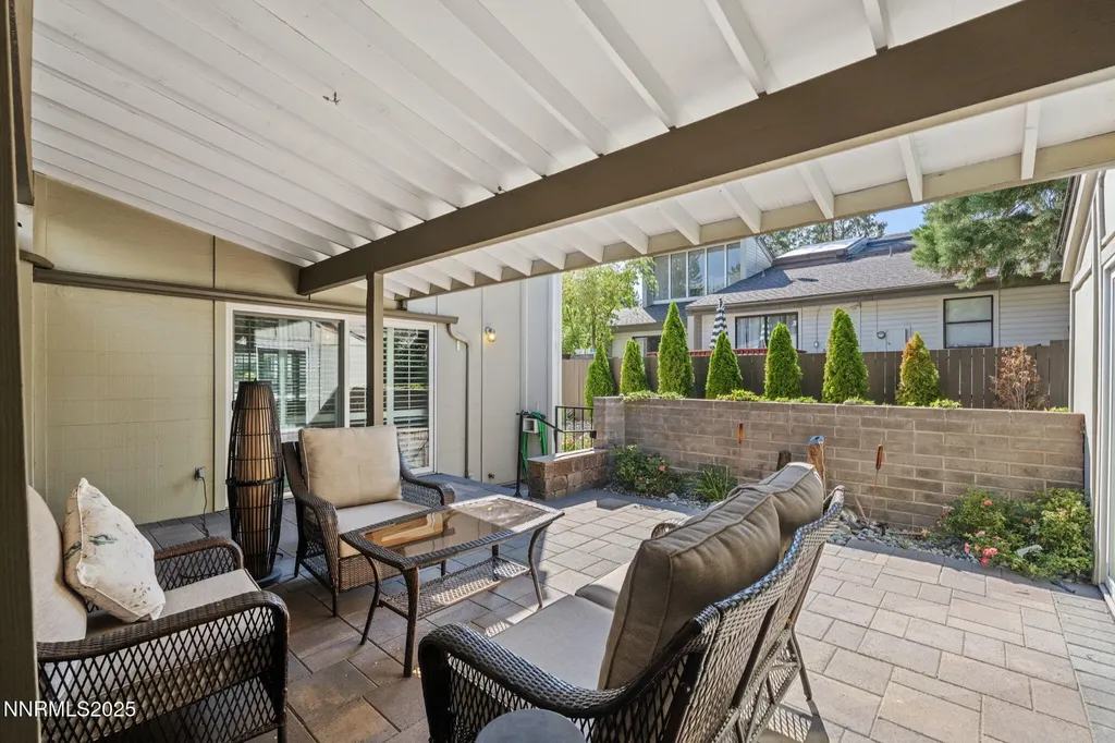 3901 Greenbriar Reno NV 89509