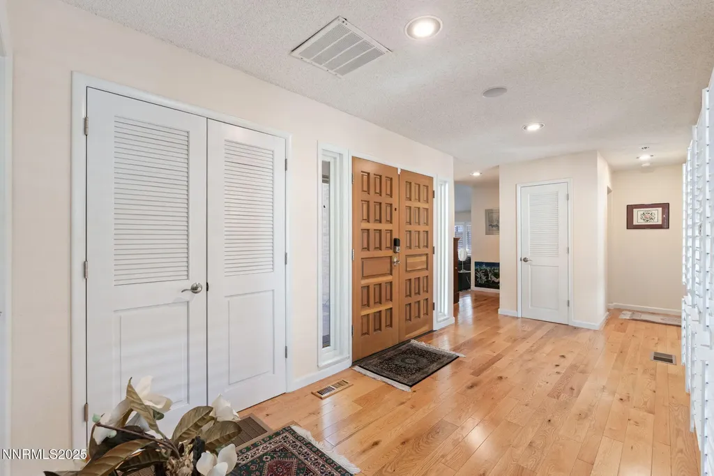 3901 Greenbriar Reno NV 89509