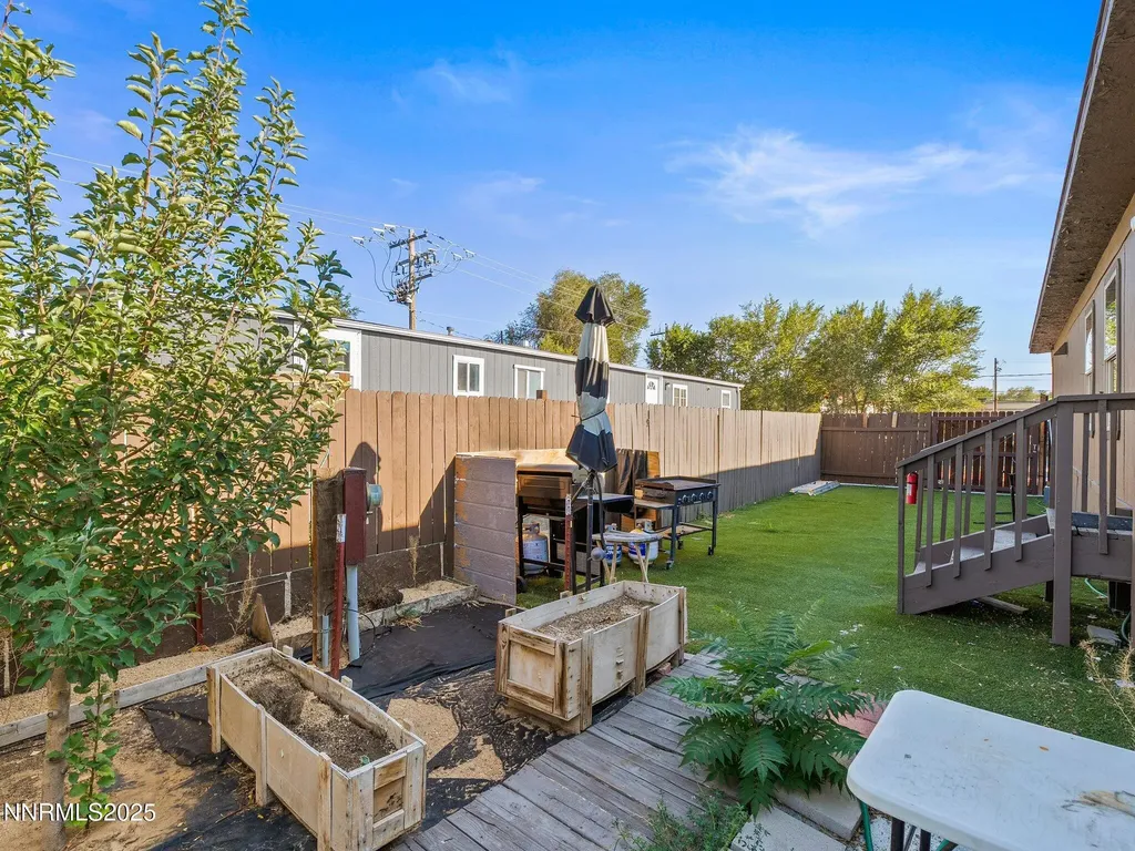 5216 Sun Valley Sun Valley NV 89433
