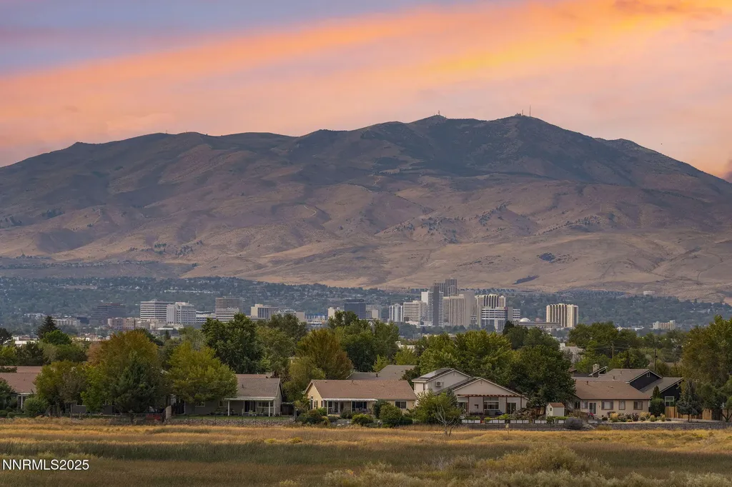 5409 Greenview Reno NV 89502