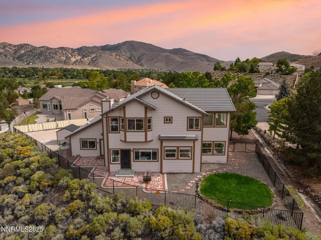 5409 Greenview Reno NV 89502