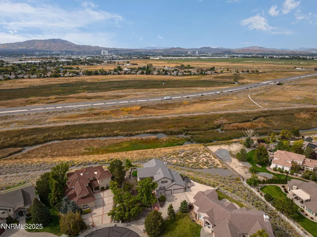 5409 Greenview Reno NV 89502