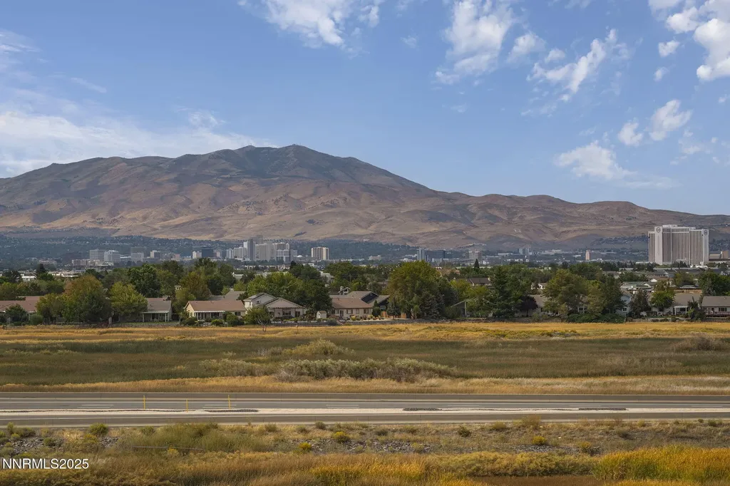 5409 Greenview Reno NV 89502