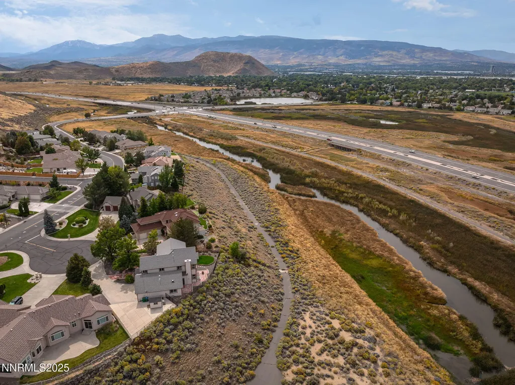 5409 Greenview Reno NV 89502