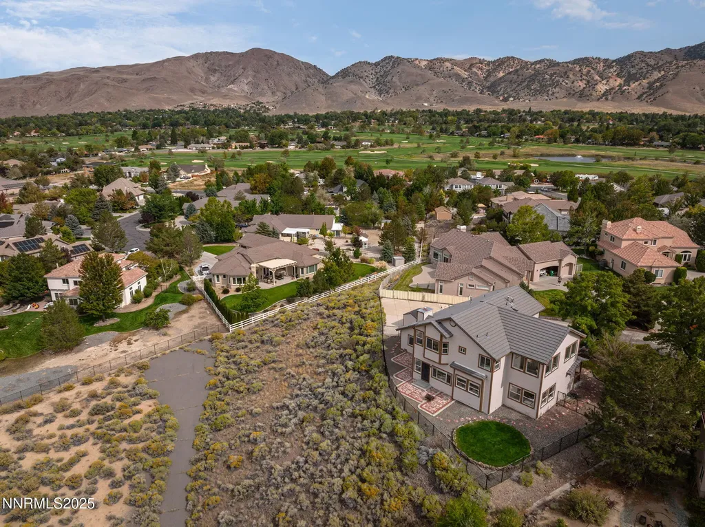 5409 Greenview Reno NV 89502