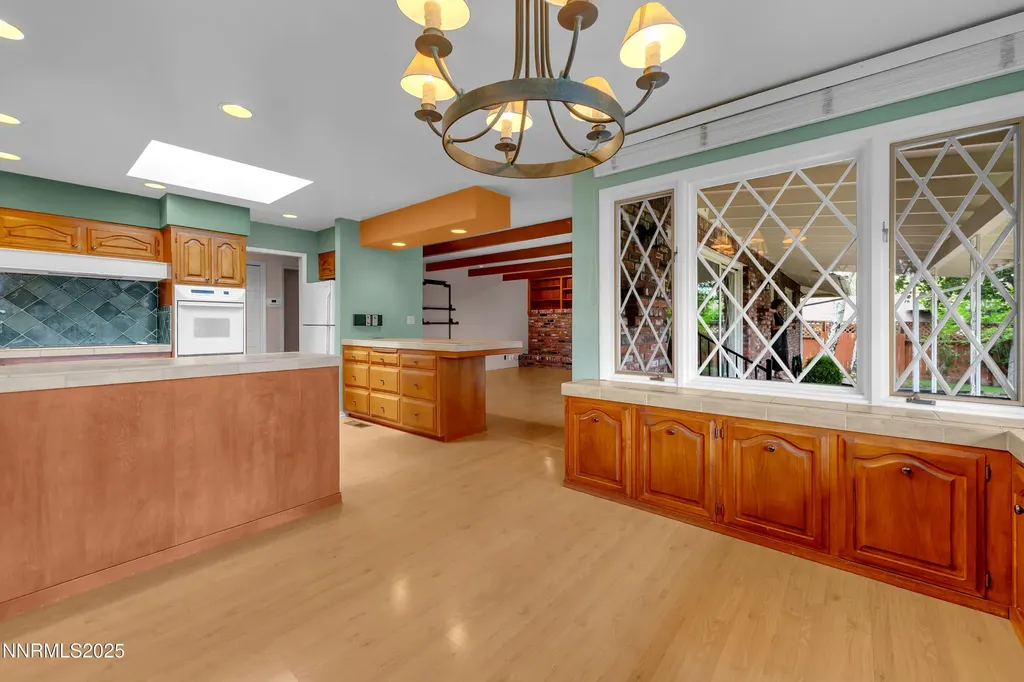2350 Barnes Reno NV 89509