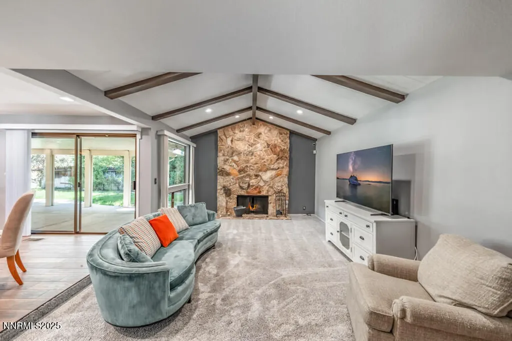 1460 Shewmaker Reno NV 89509