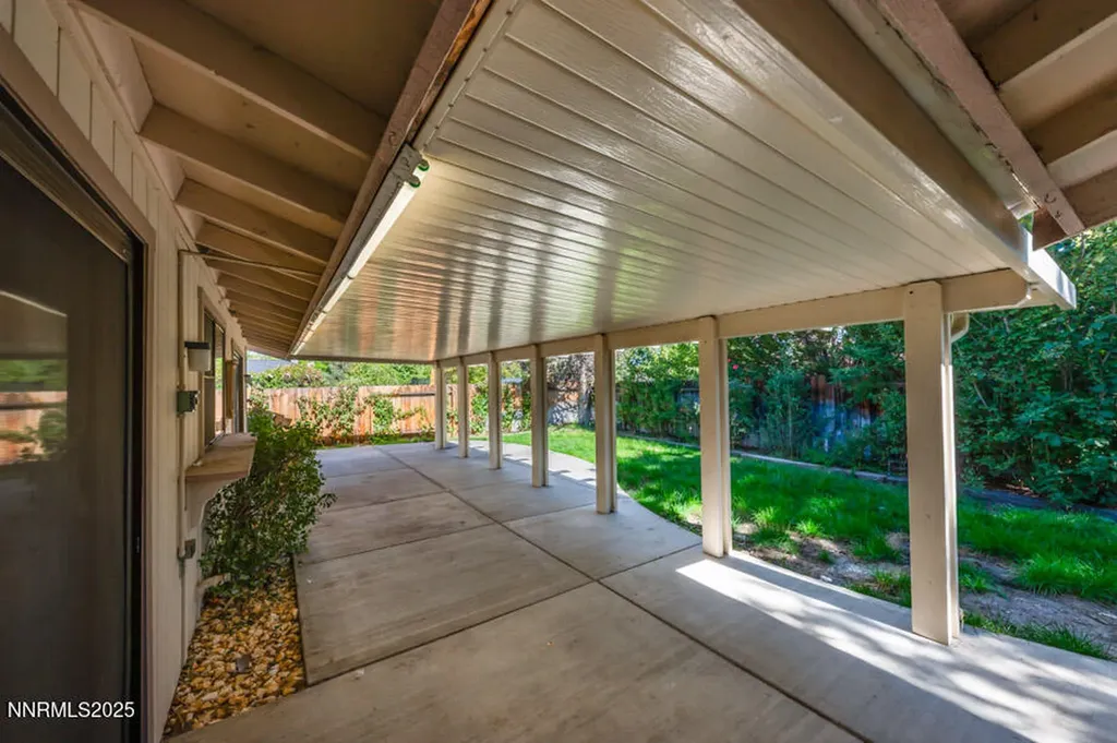 1460 Shewmaker Reno NV 89509