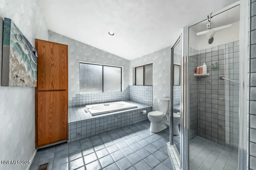 1460 Shewmaker Reno NV 89509
