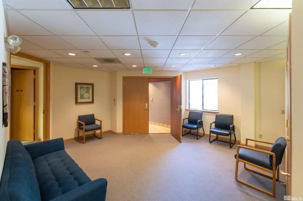 889 Alder Incline Village NV 89451