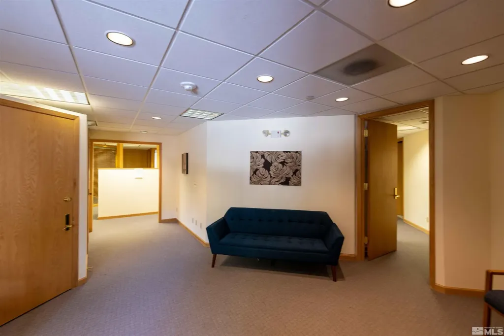 889 Alder Incline Village NV 89451