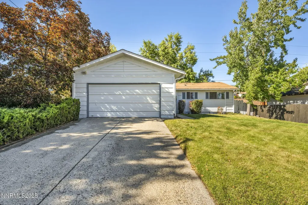 3235 Bryan Reno NV 89503