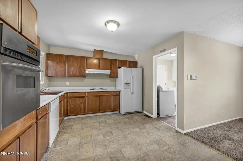 3235 Bryan Reno NV 89503