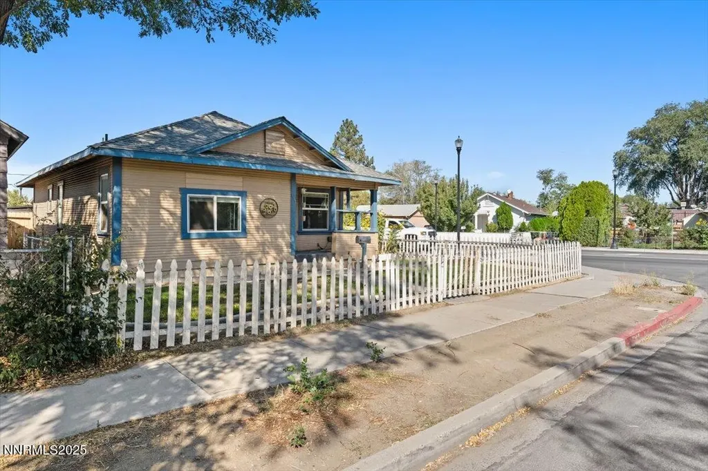 645 10th Sparks NV 89431