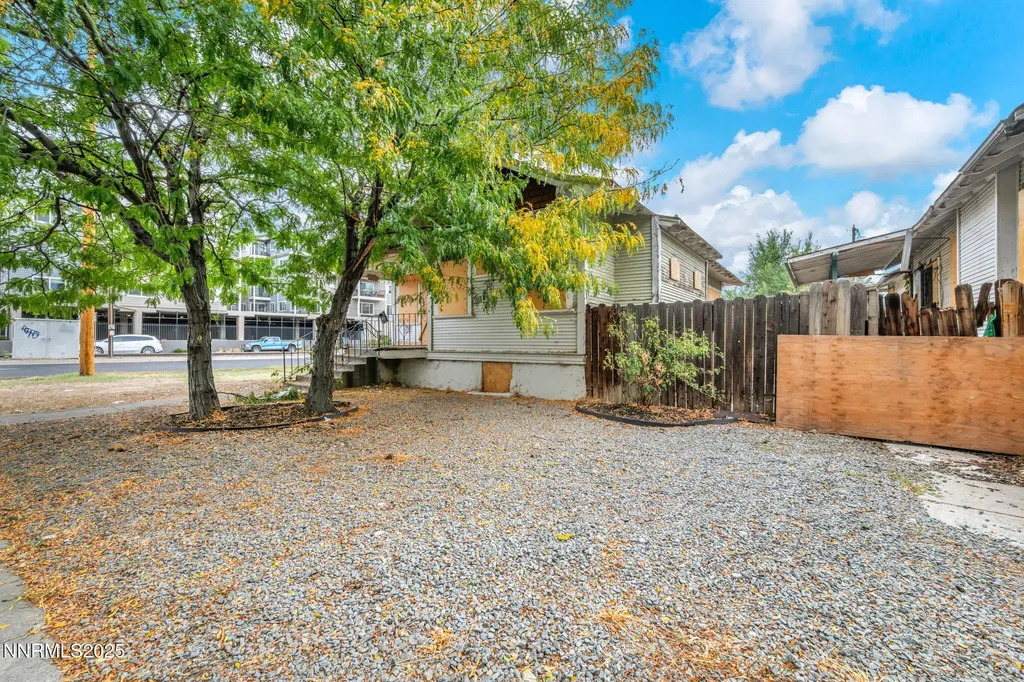 336 7th Reno NV 89512